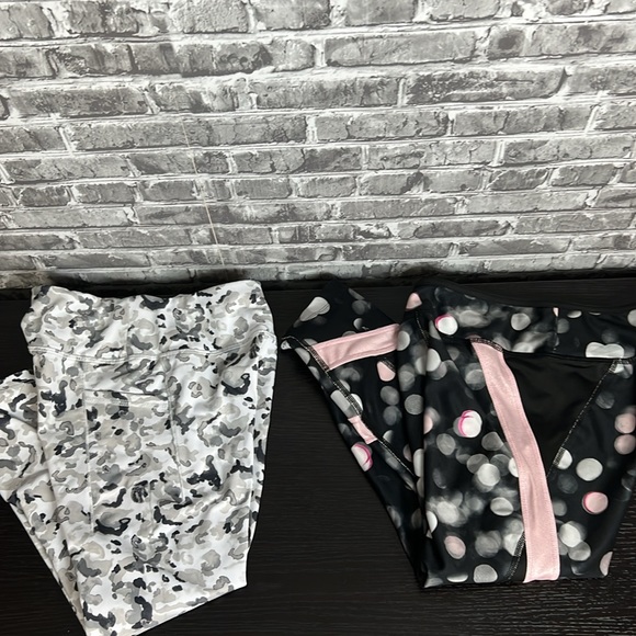 AVIA - Picture 8 of 11